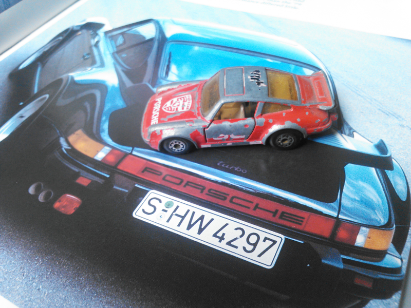 Illustration for article titled Concours d'Diecast Lemons: Matchbox Porsche 930